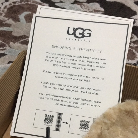 🛍HP🛍. Men’s Ugg Boots. - Picture 12 of 15